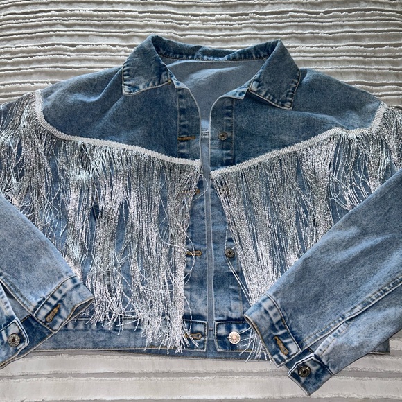 Western Jean Jacket with long white shiny fringe - Picture 2 of 4